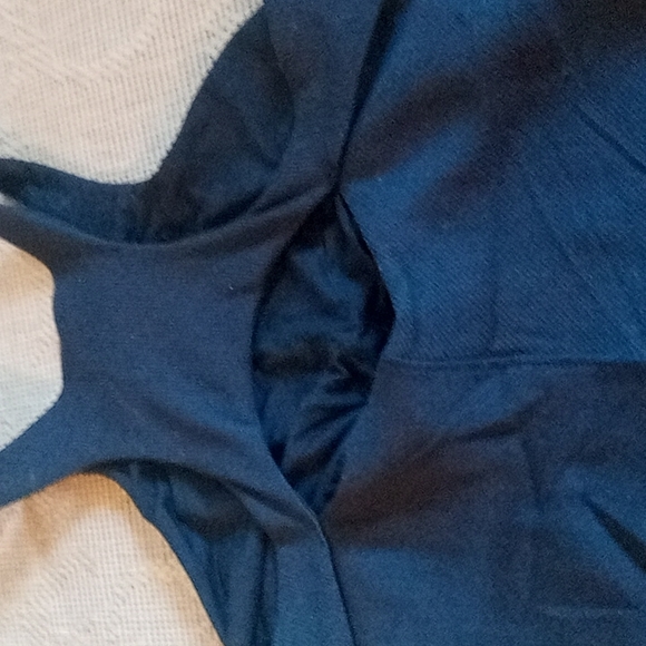 Athleta black ribbed tank - Picture 2 of 3